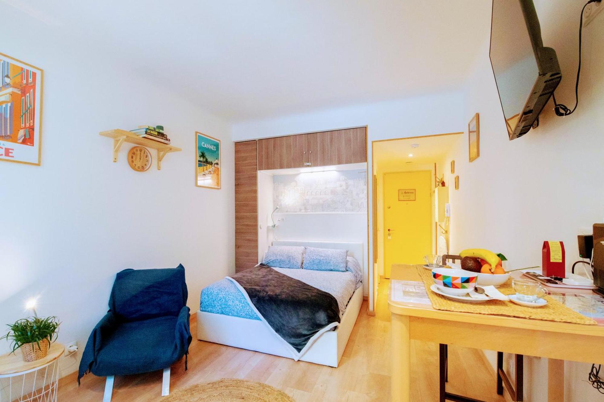 Ferienwohnung Haliviera - Golden Square, 1Min From Beach Nizza Exterior foto
